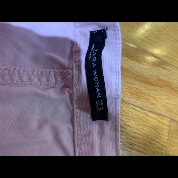 Zara Pink Ruffle Slit Cropped Pants - Picture 5 of 5